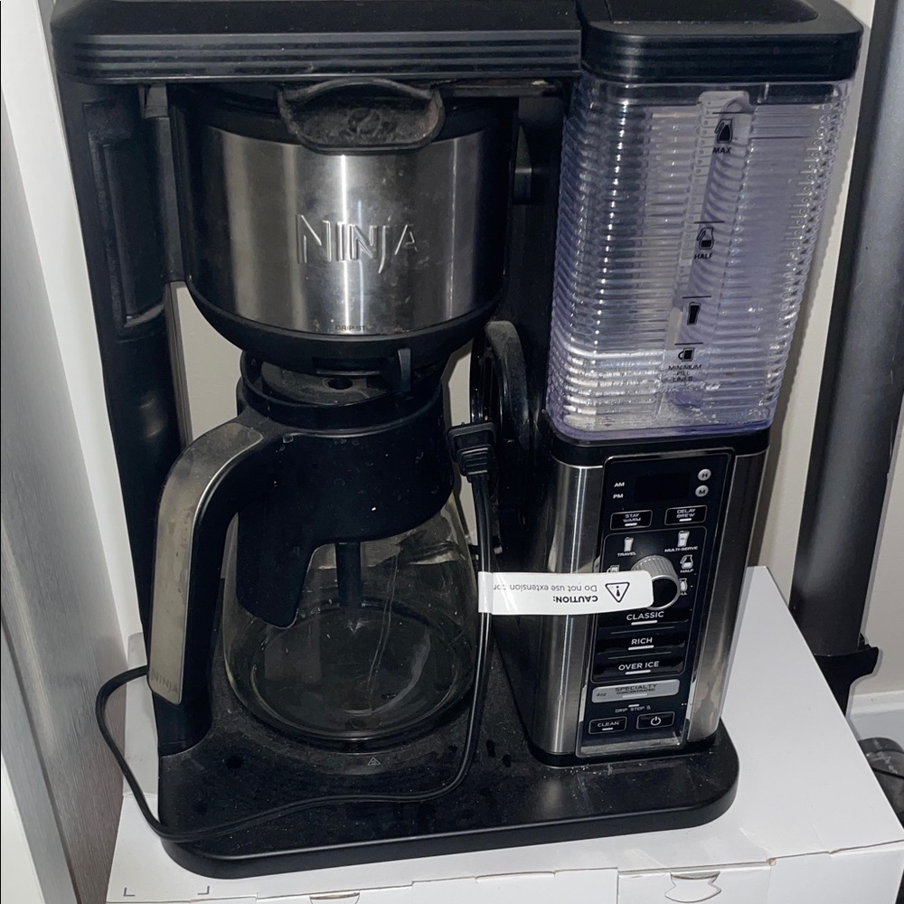 Ninja Hot & Iced Drip Coffee Maker with Rapid Cold Brew